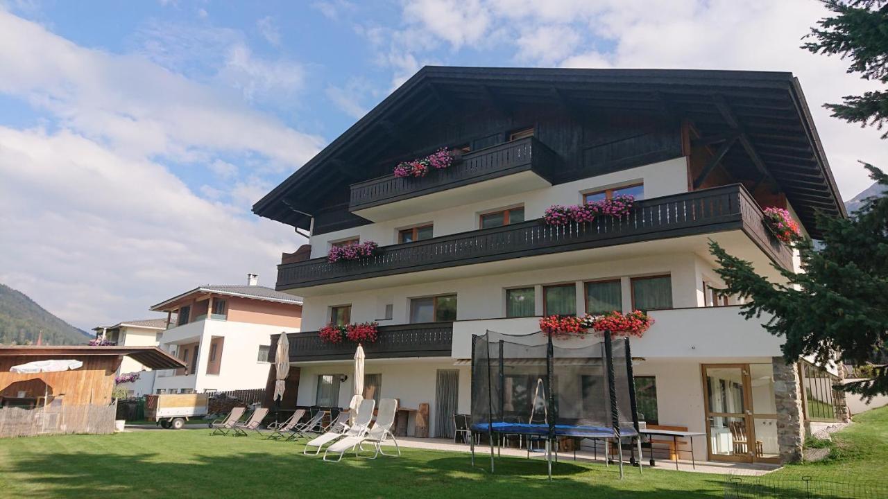 Pension Tirol St. Valentin auf der Haid Exteriör bild